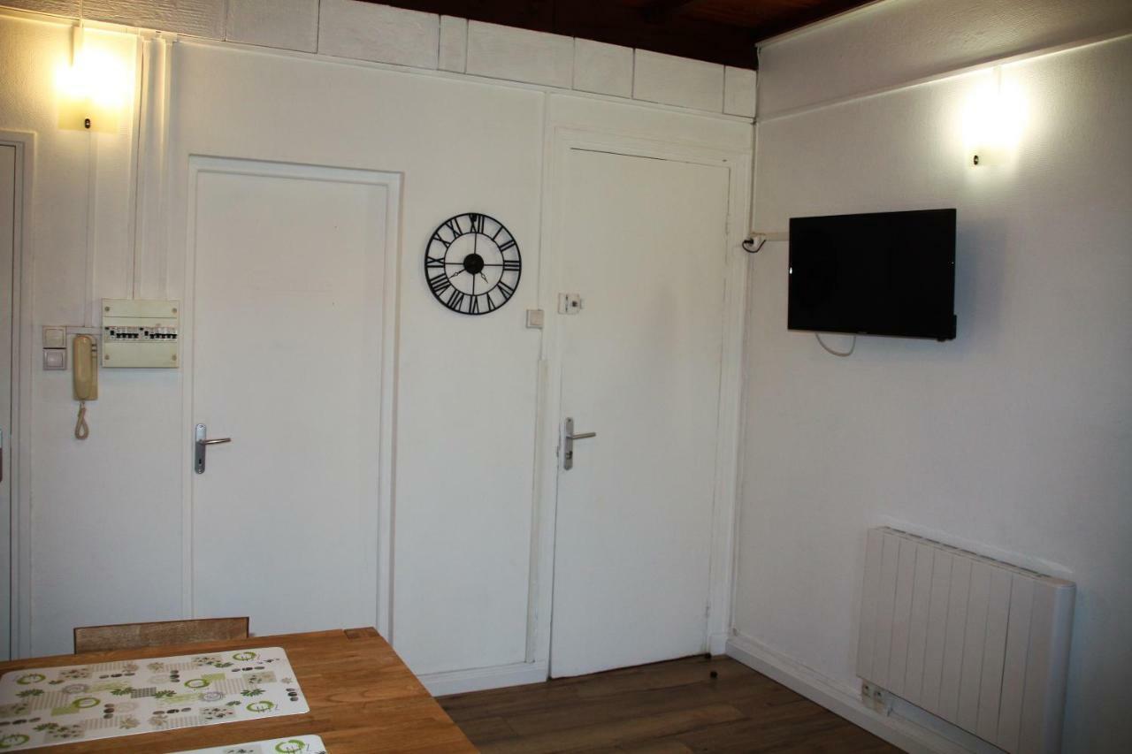 Welcome Calais Centre St Pierre Fontinettes Luaran gambar